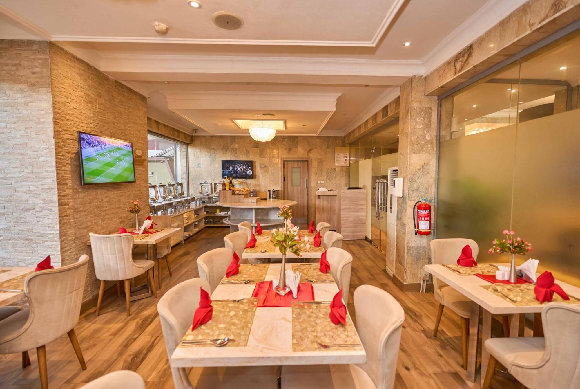 วอเตอร์เครส โฮเต็ล Hotel อีเคจา ภายนอก รูปภาพ