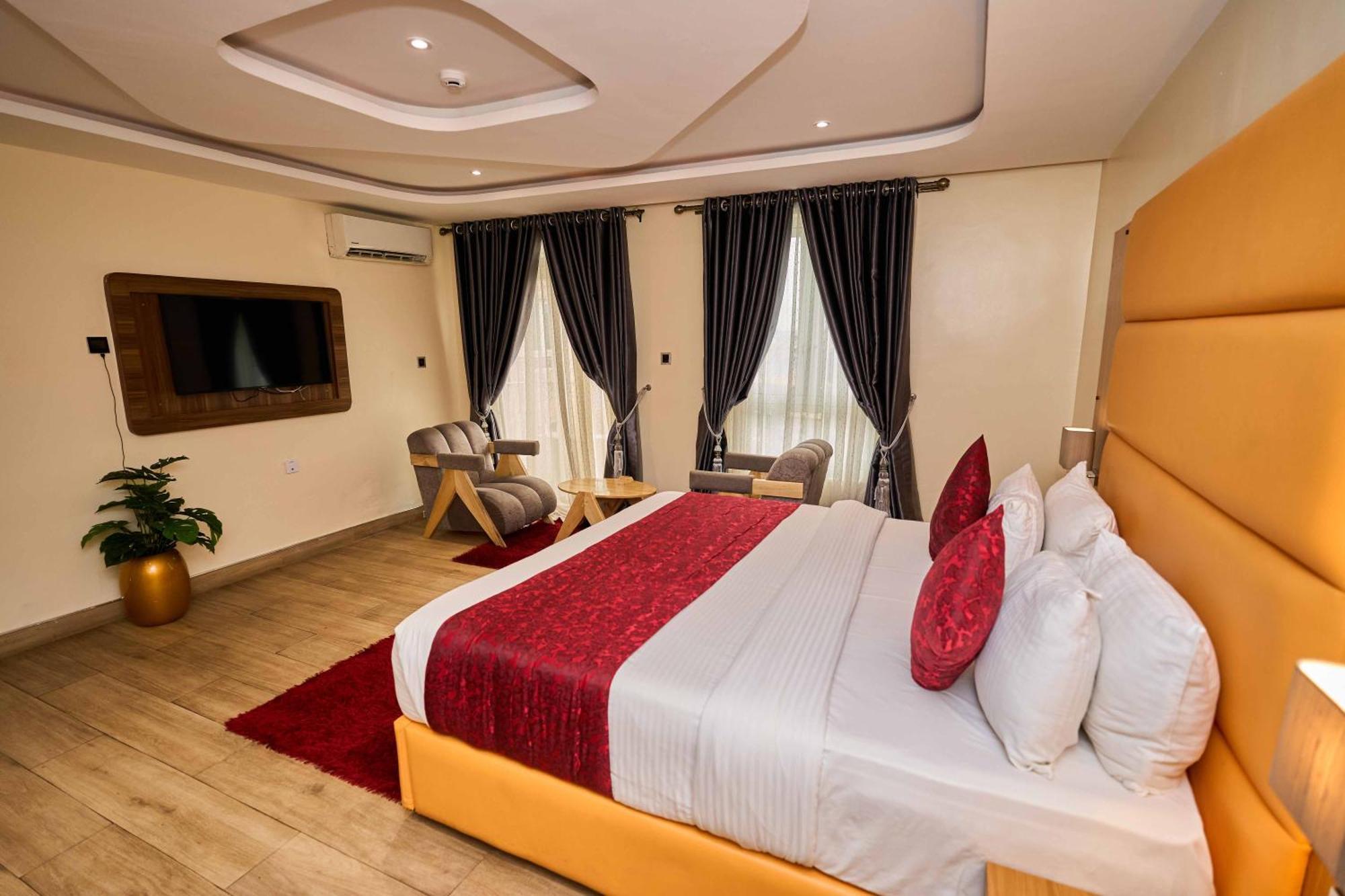 วอเตอร์เครส โฮเต็ล Hotel อีเคจา ภายนอก รูปภาพ